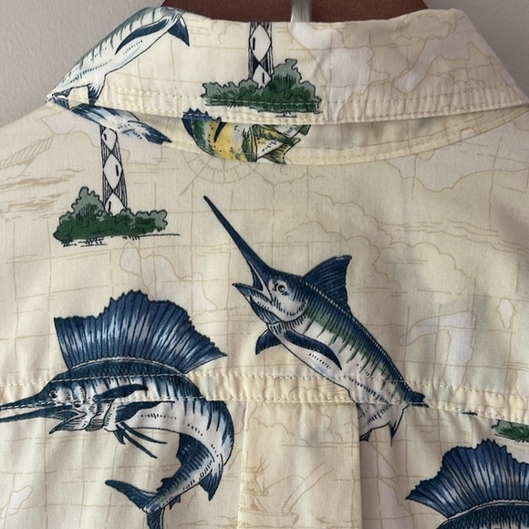 HOOK & TACKLE Swordfish Lighthouse Fishing Nautical Map Button Down Size Medium - Picture 9 of 11